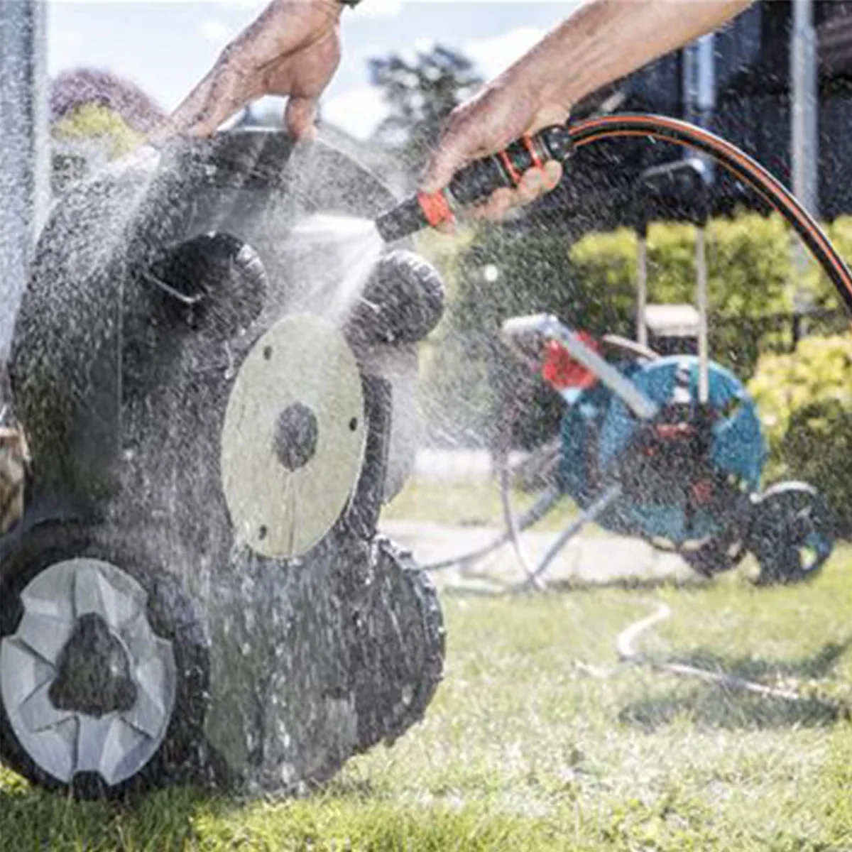 Husqvarna Automower 305 — imagen 3